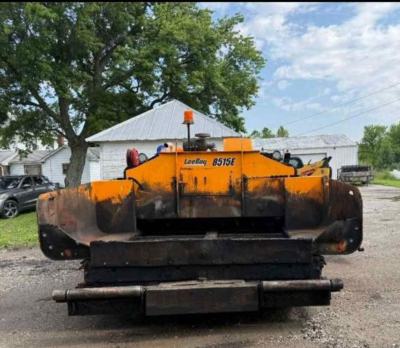 Leeboy 8515E - Finišer za asfalt: slika Leeboy 8515E - Finišer za asfalt Leeboy 8515E - Finišer za asfalt: slika Leeboy 8515E - Finišer za asfalt