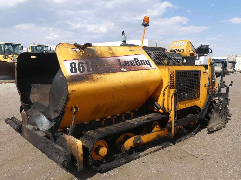 Leeboy 8616 - Finišer za asfalt: slika Leeboy 8616 - Finišer za asfalt Leeboy 8616 - Finišer za asfalt: slika Leeboy 8616 - Finišer za asfalt