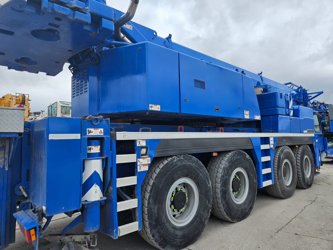 Liebherr LTM 1090-4.1 - Autodizalica: slika Liebherr LTM 1090-4.1 - Autodizalica Liebherr LTM 1090-4.1 - Autodizalica: slika Liebherr LTM 1090-4.1 - Autodizalica