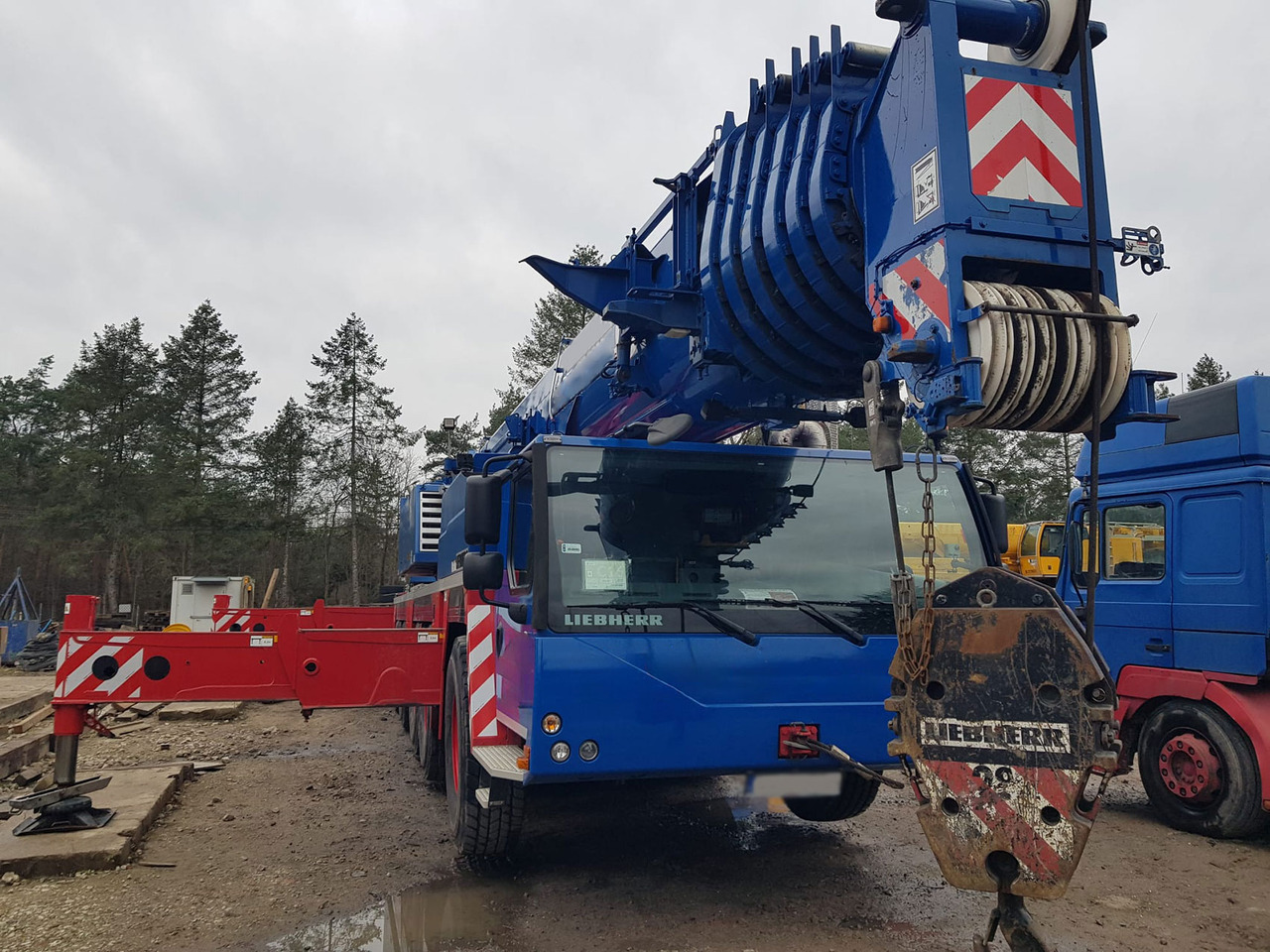 Liebherr LTM 1200-5.1 - Autodizalica: slika Liebherr LTM 1200-5.1 - Autodizalica Liebherr LTM 1200-5.1 - Autodizalica: slika Liebherr LTM 1200-5.1 - Autodizalica