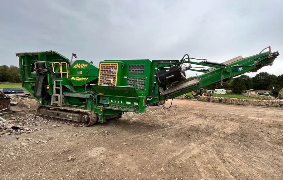 McCloskey J40 V2 - Čeljusna drobilica: slika McCloskey J40 V2 - Čeljusna drobilica McCloskey J40 V2 - Čeljusna drobilica: slika McCloskey J40 V2 - Čeljusna drobilica