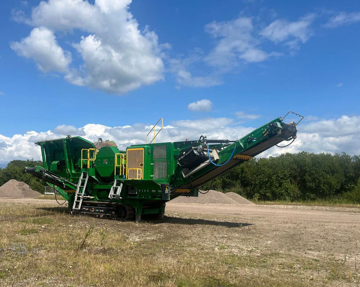 McCloskey J45 - Čeljusna drobilica: slika McCloskey J45 - Čeljusna drobilica McCloskey J45 - Čeljusna drobilica: slika McCloskey J45 - Čeljusna drobilica