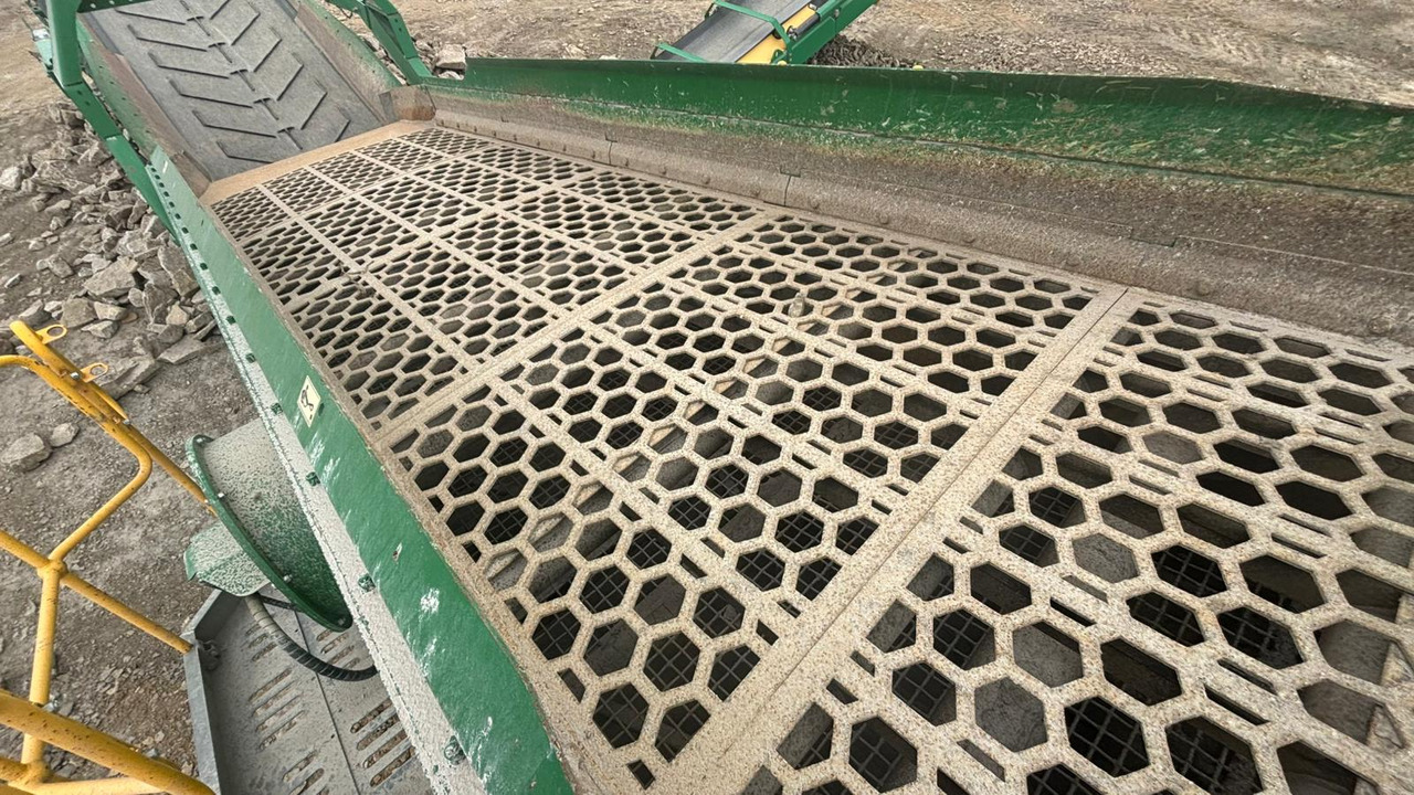 McCloskey R230 - Screener: slika McCloskey R230 - Screener McCloskey R230 - Screener: slika McCloskey R230 - Screener