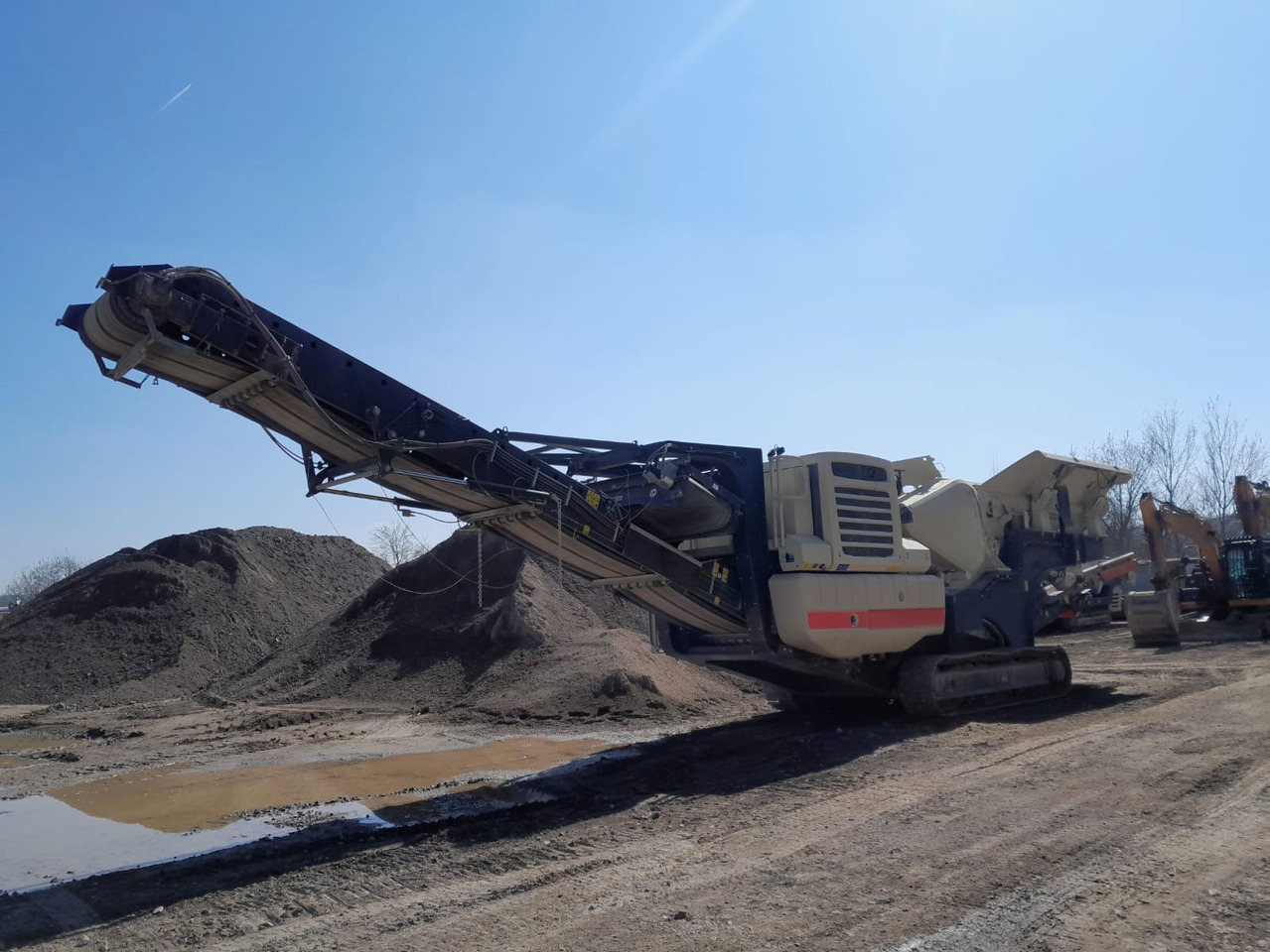 Metso LT106 - Čeljusna drobilica: slika Metso LT106 - Čeljusna drobilica Metso LT106 - Čeljusna drobilica: slika Metso LT106 - Čeljusna drobilica