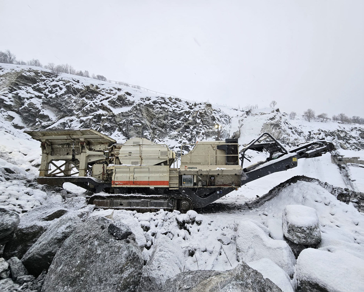 Metso LT116 - Čeljusna drobilica: slika Metso LT116 - Čeljusna drobilica Metso LT116 - Čeljusna drobilica: slika Metso LT116 - Čeljusna drobilica