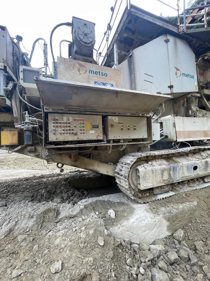 Metso LT125 - Čeljusna drobilica: slika Metso LT125 - Čeljusna drobilica Metso LT125 - Čeljusna drobilica: slika Metso LT125 - Čeljusna drobilica