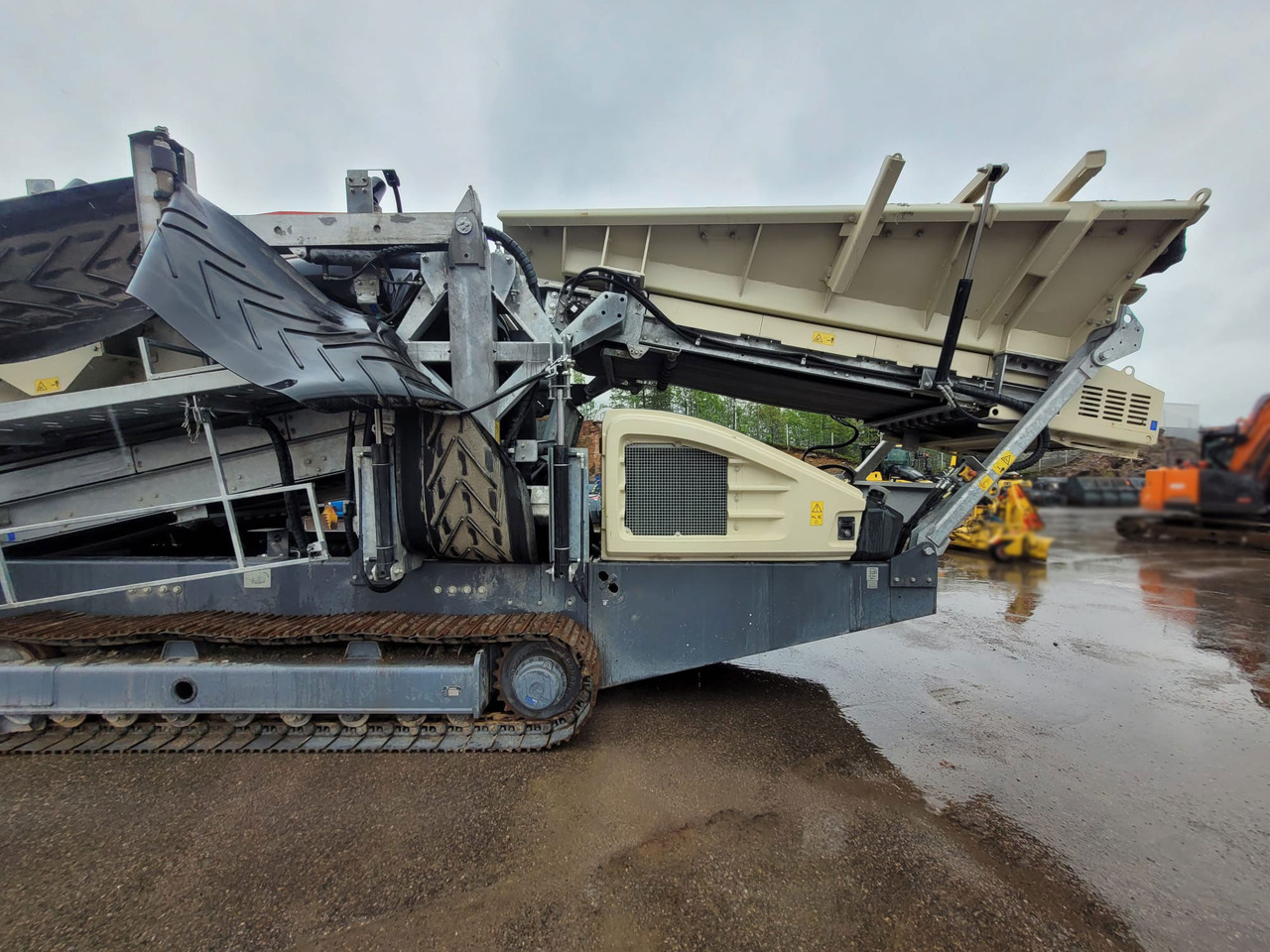 Metso ST2.8 - Screener: slika Metso ST2.8 - Screener Metso ST2.8 - Screener: slika Metso ST2.8 - Screener