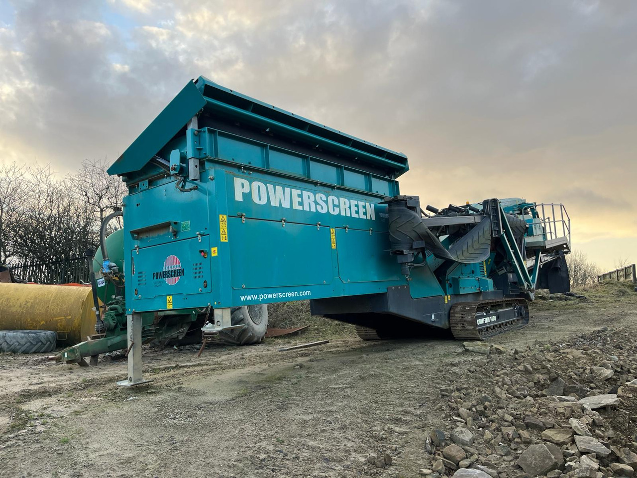 Powerscreen Chieftain 1400 - Screener: slika Powerscreen Chieftain 1400 - Screener Powerscreen Chieftain 1400 - Screener: slika Powerscreen Chieftain 1400 - Screener