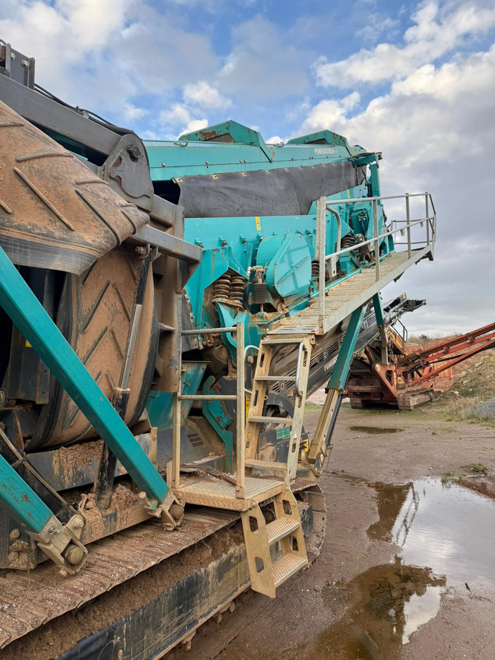 Powerscreen Chieftain 2200 2D - Screener: slika Powerscreen Chieftain 2200 2D - Screener Powerscreen Chieftain 2200 2D - Screener: slika Powerscreen Chieftain 2200 2D - Screener