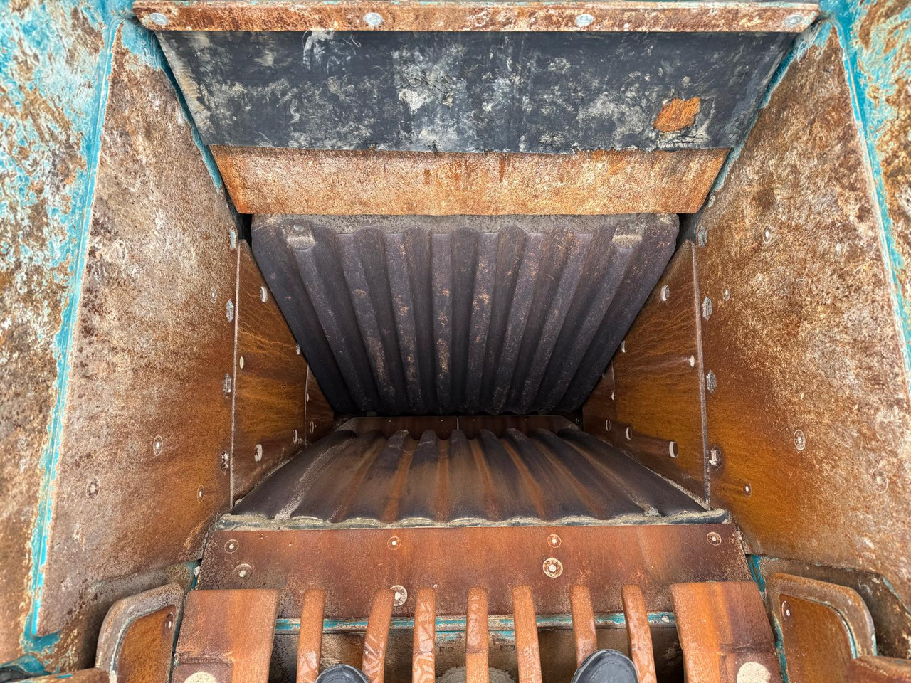 Powerscreen Premiertrak 330 - Čeljusna drobilica: slika Powerscreen Premiertrak 330 - Čeljusna drobilica Powerscreen Premiertrak 330 - Čeljusna drobilica: slika Powerscreen Premiertrak 330 - Čeljusna drobilica