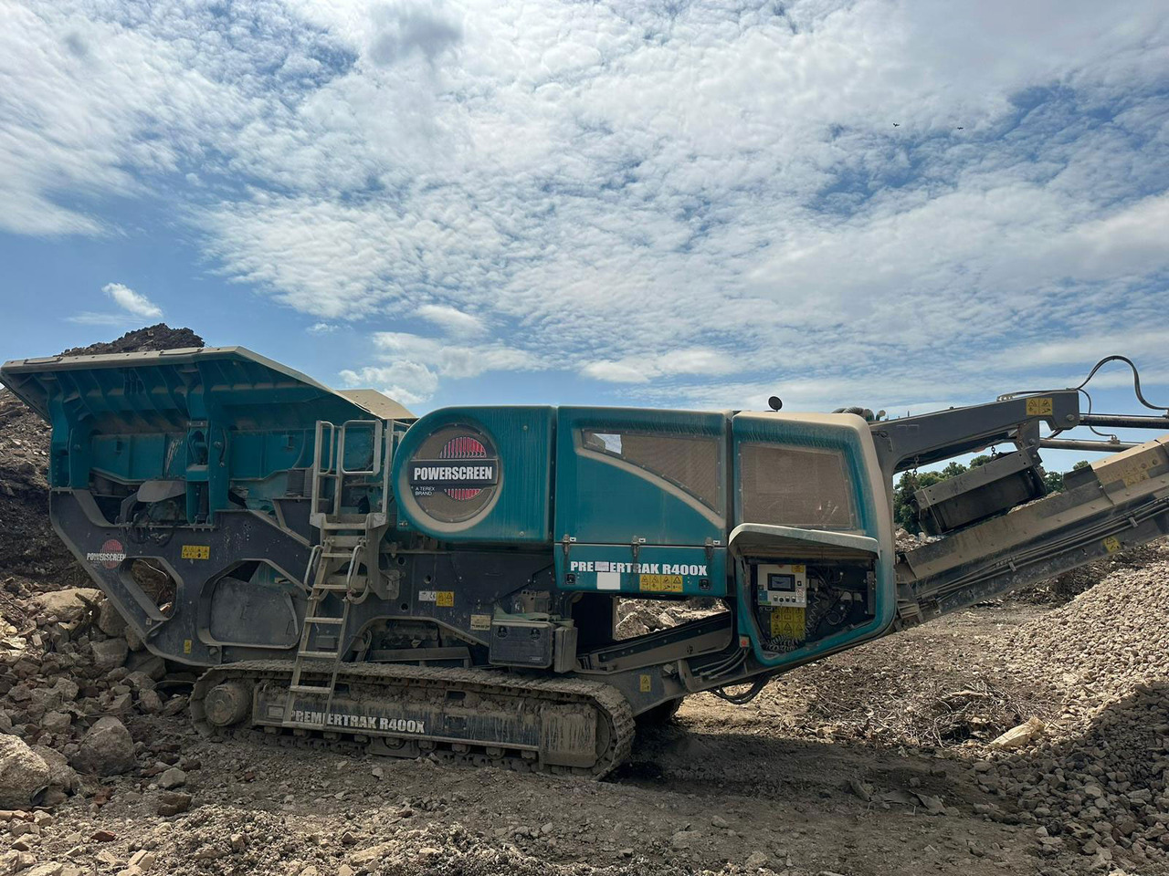 Powerscreen Premiertrak R400X - Čeljusna drobilica: slika Powerscreen Premiertrak R400X - Čeljusna drobilica Powerscreen Premiertrak R400X - Čeljusna drobilica: slika Powerscreen Premiertrak R400X - Čeljusna drobilica