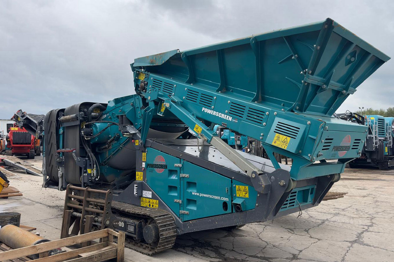 Powerscreen Warrior 600 - Screener: slika Powerscreen Warrior 600 - Screener Powerscreen Warrior 600 - Screener: slika Powerscreen Warrior 600 - Screener