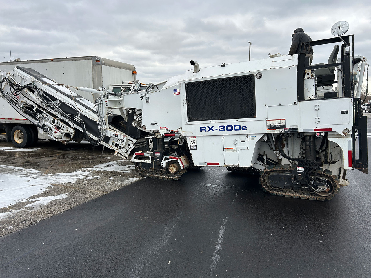 Roadtec RX-300e - Hladni planer: slika Roadtec RX-300e - Hladni planer Roadtec RX-300e - Hladni planer: slika Roadtec RX-300e - Hladni planer