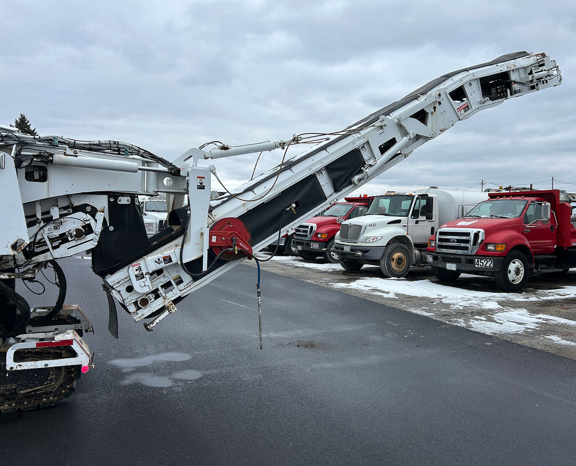 Roadtec RX-300e - Hladni planer: slika Roadtec RX-300e - Hladni planer Roadtec RX-300e - Hladni planer: slika Roadtec RX-300e - Hladni planer