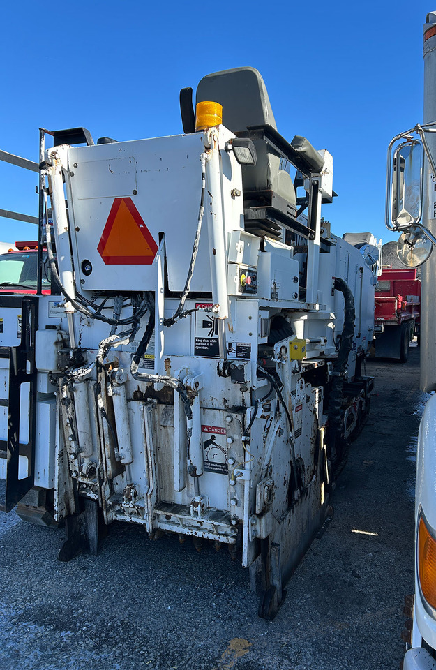 Roadtec RX-300e - Hladni planer: slika Roadtec RX-300e - Hladni planer Roadtec RX-300e - Hladni planer: slika Roadtec RX-300e - Hladni planer