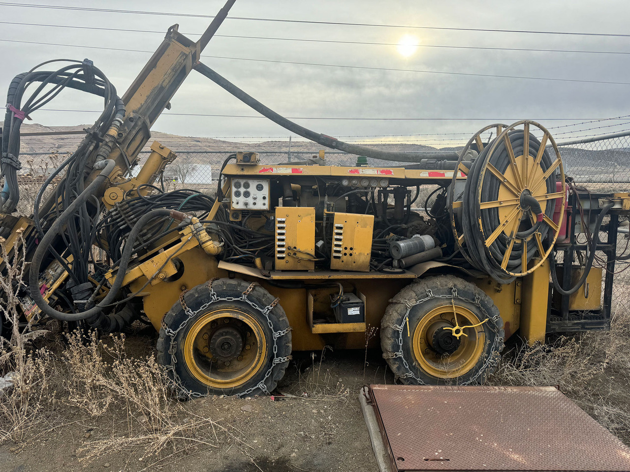 Sandvik Cubex 5200 Tire - Platforma za bušenje: slika Sandvik Cubex 5200 Tire - Platforma za bušenje Sandvik Cubex 5200 Tire - Platforma za bušenje: slika Sandvik Cubex 5200 Tire - Platforma za bušenje
