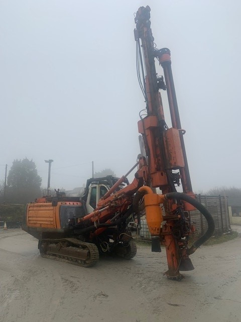 Sandvik DI500 - Platforma za bušenje: slika Sandvik DI500 - Platforma za bušenje Sandvik DI500 - Platforma za bušenje: slika Sandvik DI500 - Platforma za bušenje