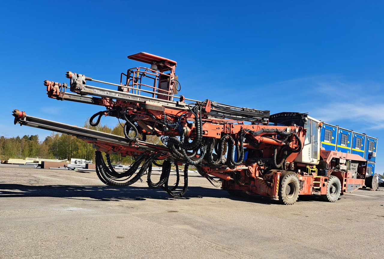 Sandvik DT1131I - Direkcionalna bušilica: slika Sandvik DT1131I - Direkcionalna bušilica Sandvik DT1131I - Direkcionalna bušilica: slika Sandvik DT1131I - Direkcionalna bušilica