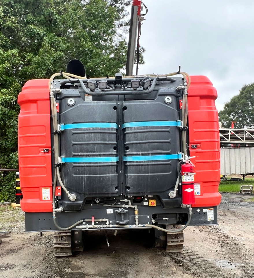 Sandvik DX900i - Platforma za bušenje: slika Sandvik DX900i - Platforma za bušenje Sandvik DX900i - Platforma za bušenje: slika Sandvik DX900i - Platforma za bušenje