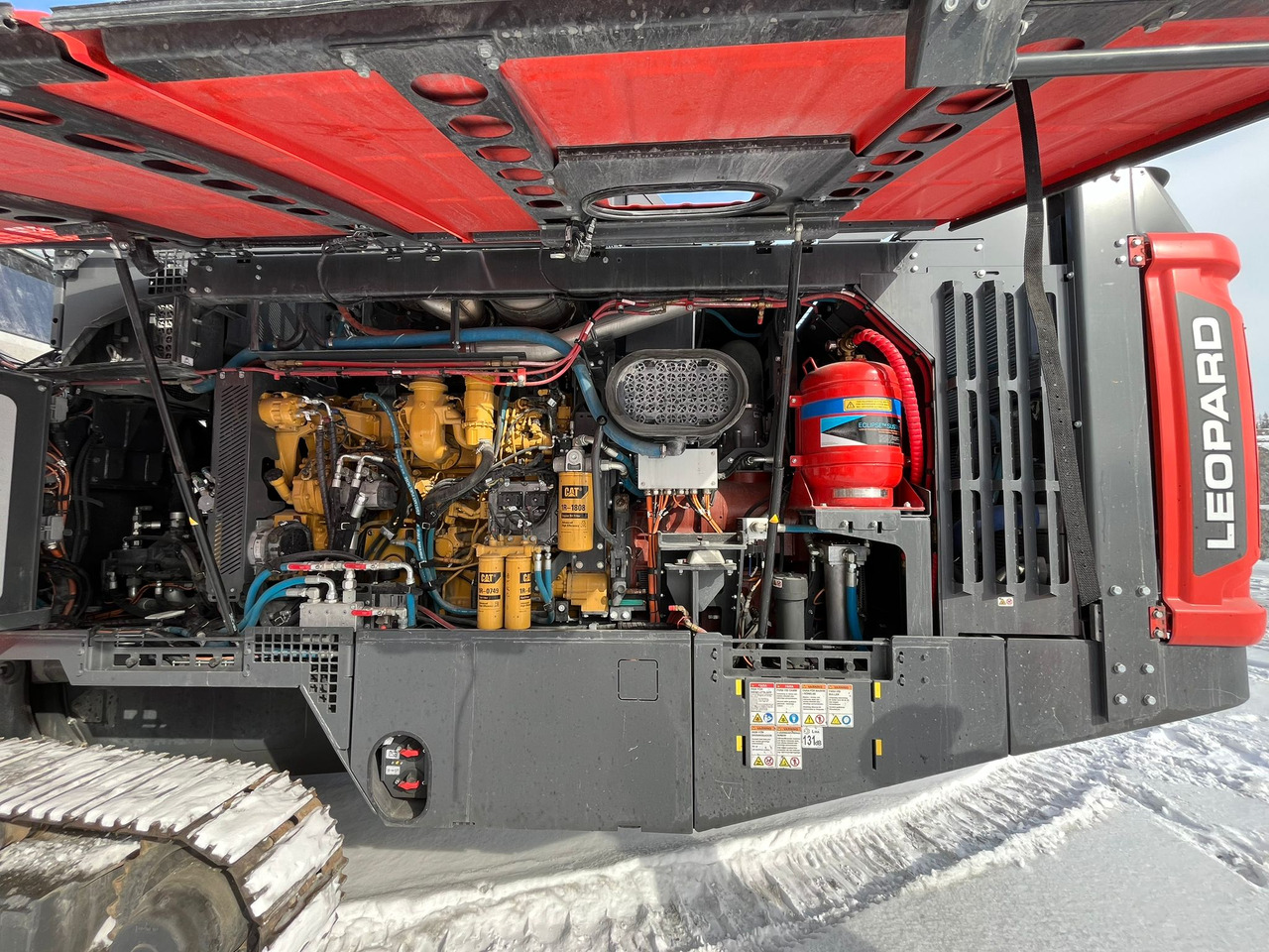 Sandvik Leopard DI650I - Platforma za bušenje: slika Sandvik Leopard DI650I - Platforma za bušenje Sandvik Leopard DI650I - Platforma za bušenje: slika Sandvik Leopard DI650I - Platforma za bušenje