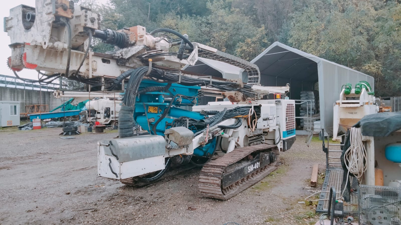 Soilmec SM-401 - Zabijač stupova: slika Soilmec SM-401 - Zabijač stupova Soilmec SM-401 - Zabijač stupova: slika Soilmec SM-401 - Zabijač stupova