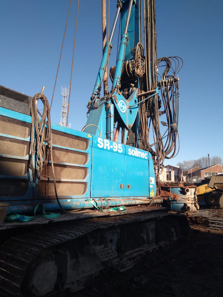 Soilmec SR-95 - Zabijač stupova: slika Soilmec SR-95 - Zabijač stupova Soilmec SR-95 - Zabijač stupova: slika Soilmec SR-95 - Zabijač stupova