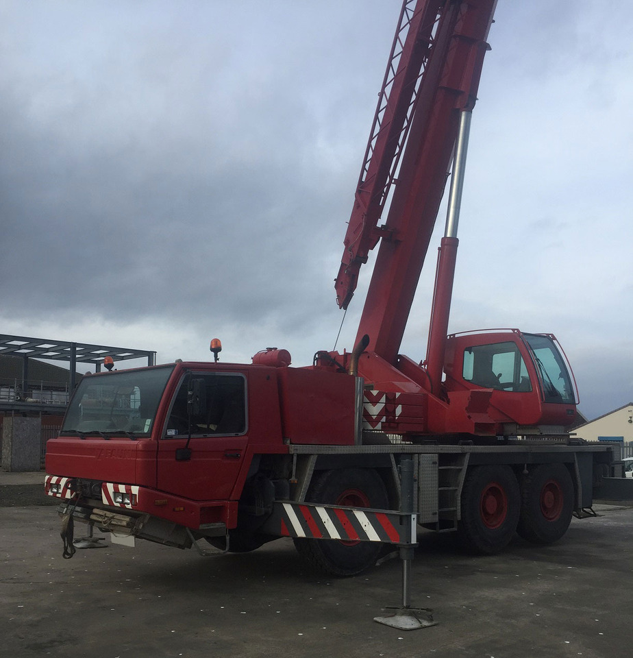 Tadano Faun ATF 60-3 - Autodizalica: slika Tadano Faun ATF 60-3 - Autodizalica Tadano Faun ATF 60-3 - Autodizalica: slika Tadano Faun ATF 60-3 - Autodizalica