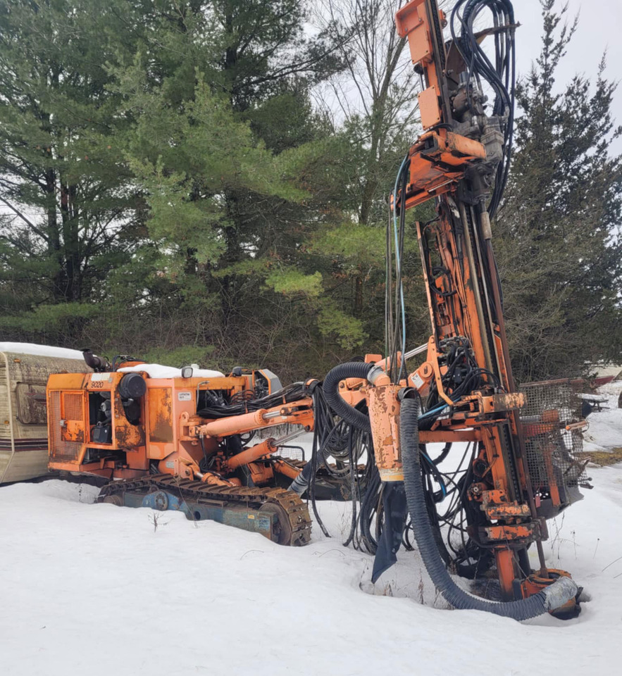 Tamrock Ranger 700 - Platforma za bušenje: slika Tamrock Ranger 700 - Platforma za bušenje Tamrock Ranger 700 - Platforma za bušenje: slika Tamrock Ranger 700 - Platforma za bušenje