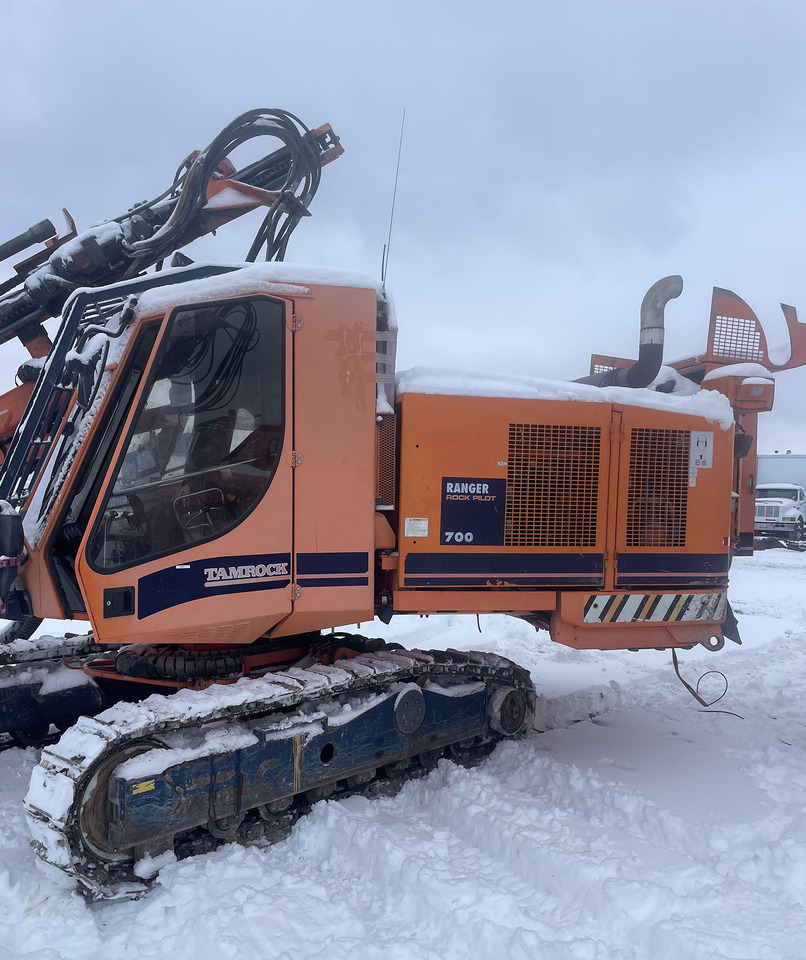 Tamrock Ranger 700 - Platforma za bušenje: slika Tamrock Ranger 700 - Platforma za bušenje Tamrock Ranger 700 - Platforma za bušenje: slika Tamrock Ranger 700 - Platforma za bušenje