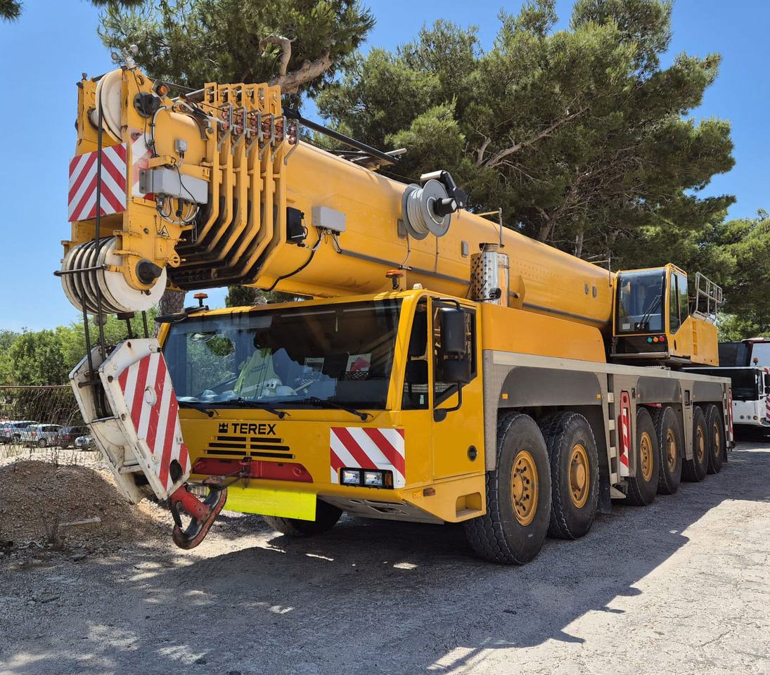 Terex Demag AC 250-1 - Autodizalica: slika Terex Demag AC 250-1 - Autodizalica Terex Demag AC 250-1 - Autodizalica: slika Terex Demag AC 250-1 - Autodizalica