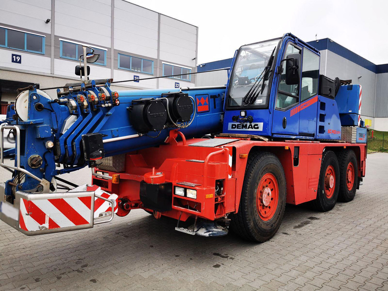 Terex Demag AC 40 City - Autodizalica: slika Terex Demag AC 40 City - Autodizalica Terex Demag AC 40 City - Autodizalica: slika Terex Demag AC 40 City - Autodizalica