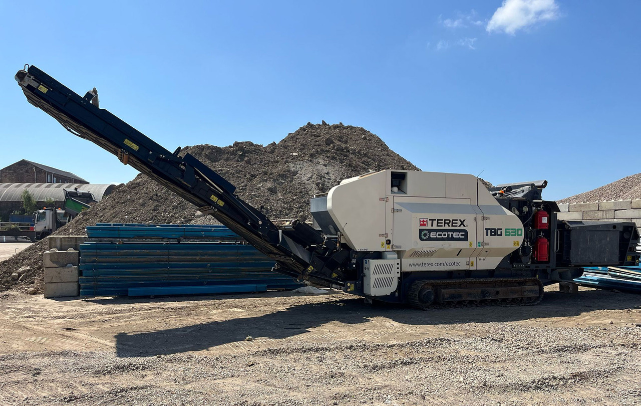 Terex Finlay TBG 630 - Industrijski šreder: slika Terex Finlay TBG 630 - Industrijski šreder Terex Finlay TBG 630 - Industrijski šreder: slika Terex Finlay TBG 630 - Industrijski šreder