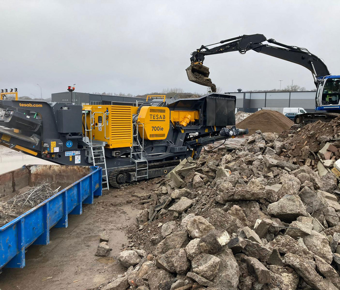 Tesab 700i - Čeljusna drobilica: slika Tesab 700i - Čeljusna drobilica Tesab 700i - Čeljusna drobilica: slika Tesab 700i - Čeljusna drobilica