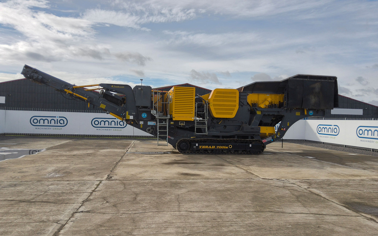 Tesab 700ie - Čeljusna drobilica: slika Tesab 700ie - Čeljusna drobilica Tesab 700ie - Čeljusna drobilica: slika Tesab 700ie - Čeljusna drobilica