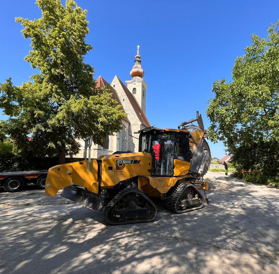 Vermeer RTX1250i2 - Trenčer: slika Vermeer RTX1250i2 - Trenčer Vermeer RTX1250i2 - Trenčer: slika Vermeer RTX1250i2 - Trenčer