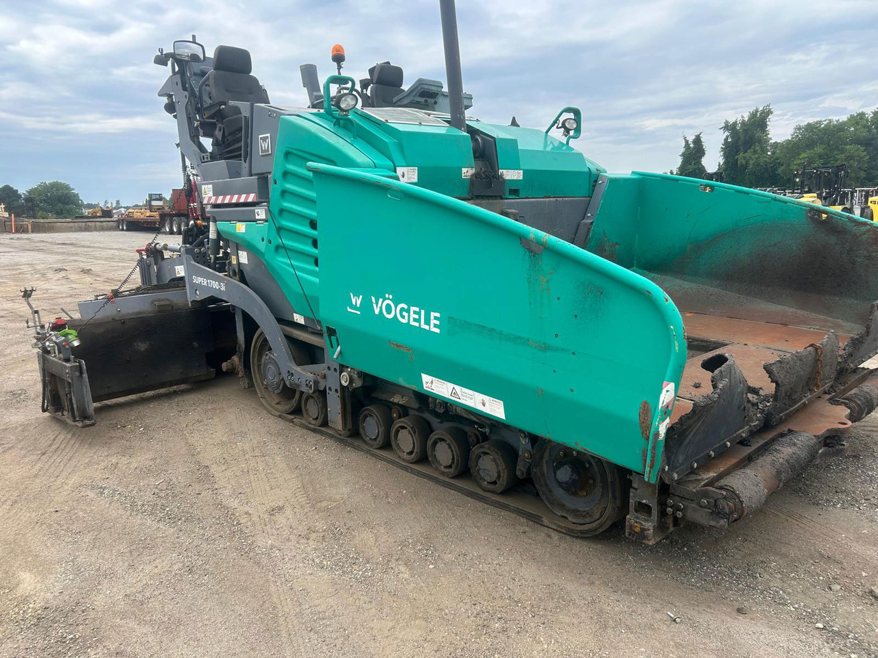 Vogele Super 1700-3i - Finišer za asfalt: slika Vogele Super 1700-3i - Finišer za asfalt Vogele Super 1700-3i - Finišer za asfalt: slika Vogele Super 1700-3i - Finišer za asfalt