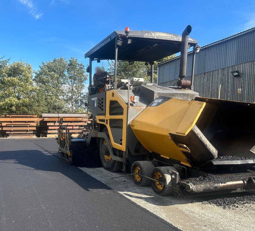 Volvo ABG P6870C - Finišer za asfalt: slika Volvo ABG P6870C - Finišer za asfalt Volvo ABG P6870C - Finišer za asfalt: slika Volvo ABG P6870C - Finišer za asfalt