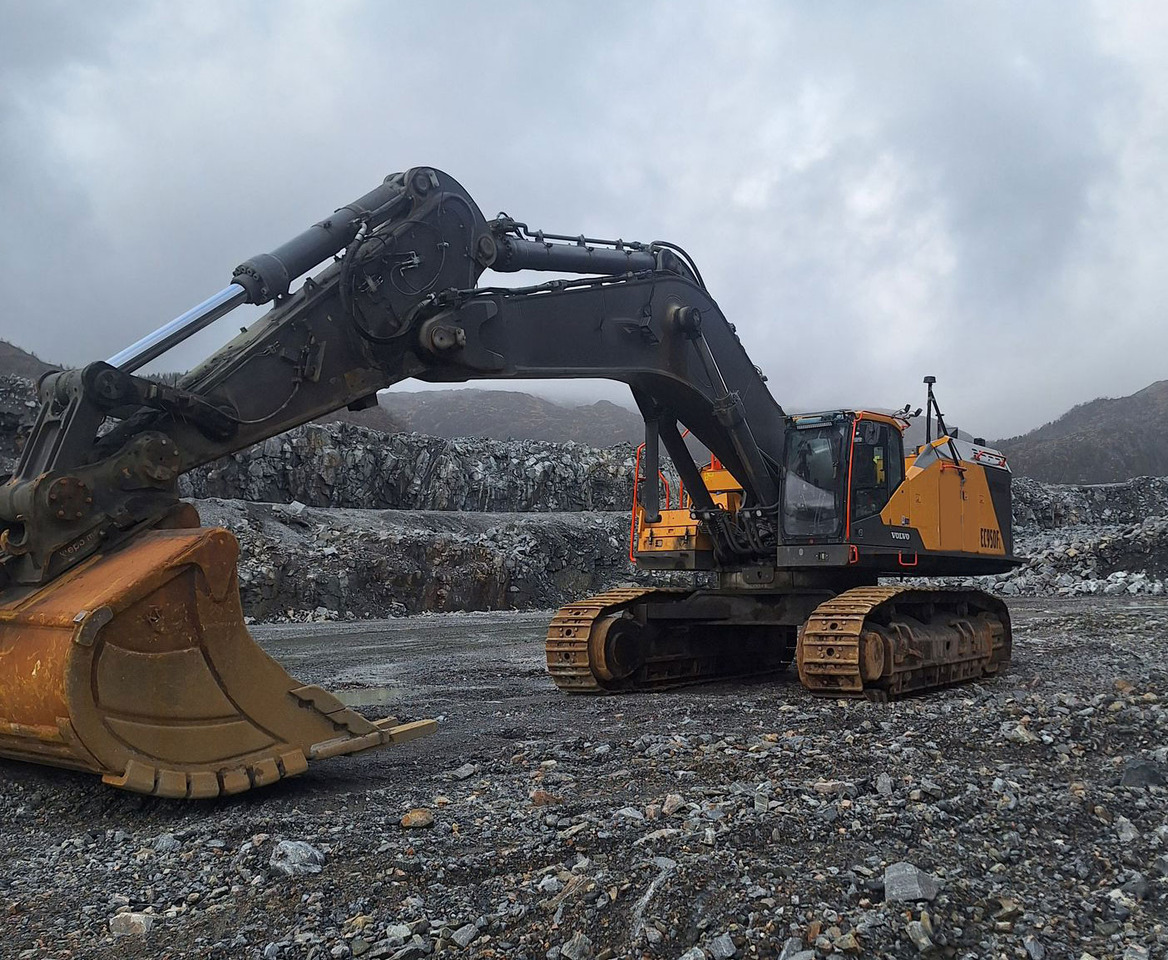 Volvo EC950FL - Bager gusjeničar: slika Volvo EC950FL - Bager gusjeničar Volvo EC950FL - Bager gusjeničar: slika Volvo EC950FL - Bager gusjeničar