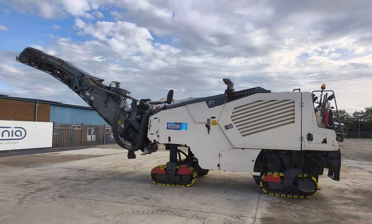 Wirtgen W 100 CFI - Hladni planer: slika Wirtgen W 100 CFI - Hladni planer Wirtgen W 100 CFI - Hladni planer: slika Wirtgen W 100 CFI - Hladni planer