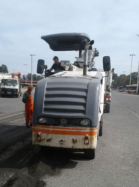 Wirtgen W 100 - Hladni planer: slika Wirtgen W 100 - Hladni planer Wirtgen W 100 - Hladni planer: slika Wirtgen W 100 - Hladni planer