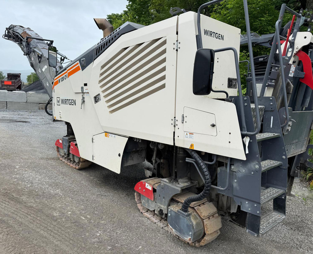 Wirtgen W 120 CFI - Hladni planer: slika Wirtgen W 120 CFI - Hladni planer Wirtgen W 120 CFI - Hladni planer: slika Wirtgen W 120 CFI - Hladni planer
