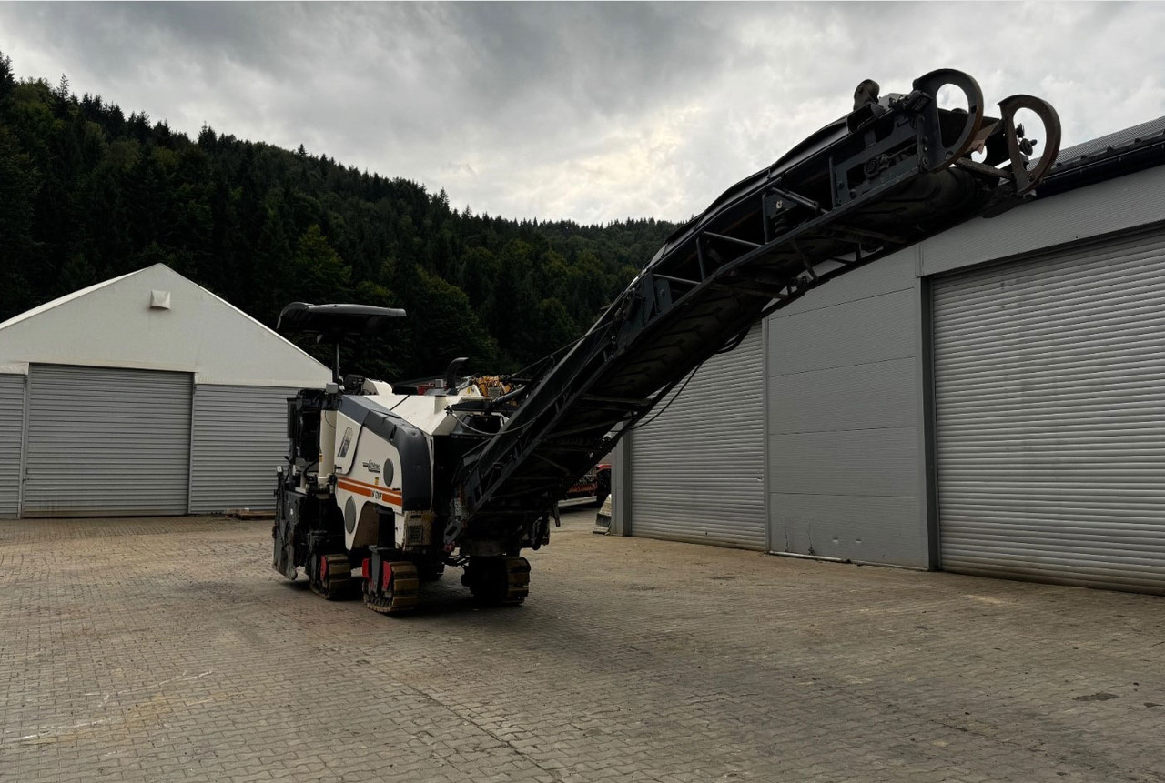 Wirtgen W 130 F - Hladni planer: slika Wirtgen W 130 F - Hladni planer Wirtgen W 130 F - Hladni planer: slika Wirtgen W 130 F - Hladni planer