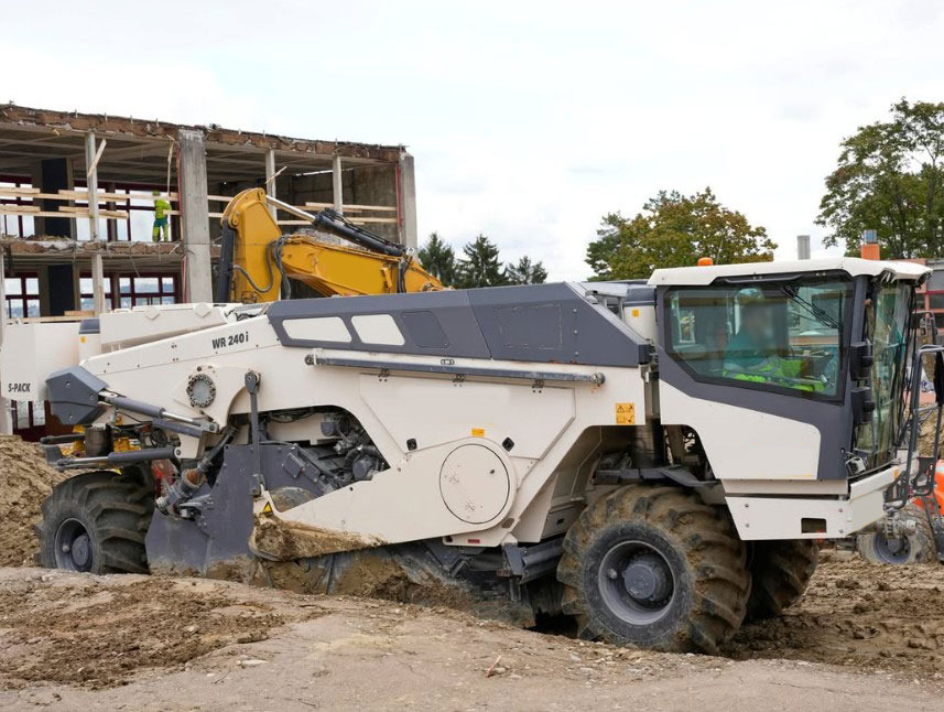 Wirtgen WR 240 i S-Pack - Stabilizator tla: slika Wirtgen WR 240 i S-Pack - Stabilizator tla Wirtgen WR 240 i S-Pack - Stabilizator tla: slika Wirtgen WR 240 i S-Pack - Stabilizator tla