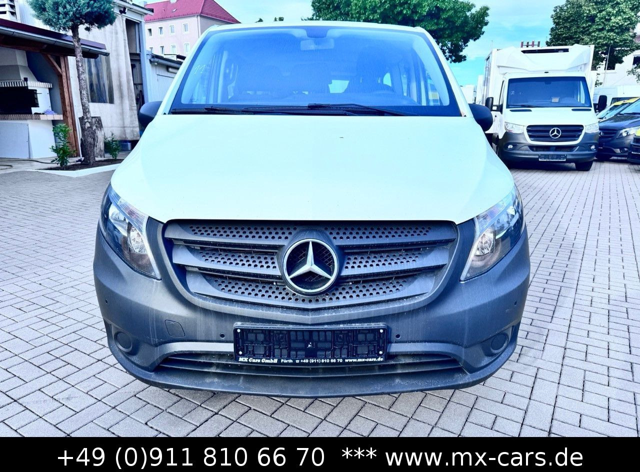 Mercedes-Benz Vito 110 CDi Tourer extralang 9 Sitze Bus Klima - Putnički kombi: slika Mercedes-Benz Vito 110 CDi Tourer extralang 9 Sitze Bus Klima - Putnički kombi Mercedes-Benz Vito 110 CDi Tourer extralang 9 Sitze Bus Klima - Putnički kombi: slika Mercedes-Benz Vito 110 CDi Tourer extralang 9 Sitze Bus Klima - Putnički kombi