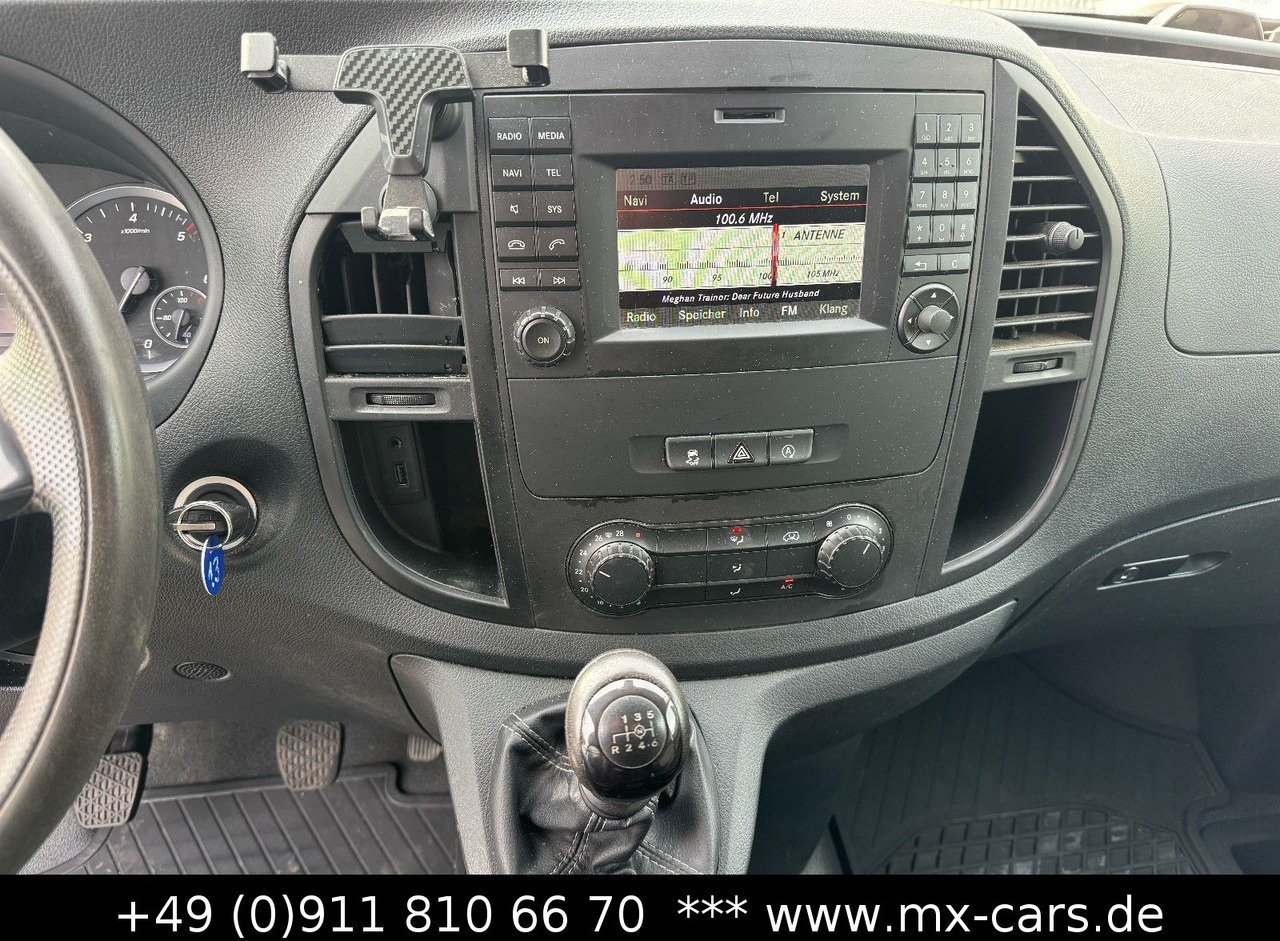 Mali kombi Mercedes-Benz Vito 116 CDi lang Klima 2 Schieb. Navi Regale: slika Mali kombi Mercedes-Benz Vito 116 CDi lang Klima 2 Schieb. Navi Regale