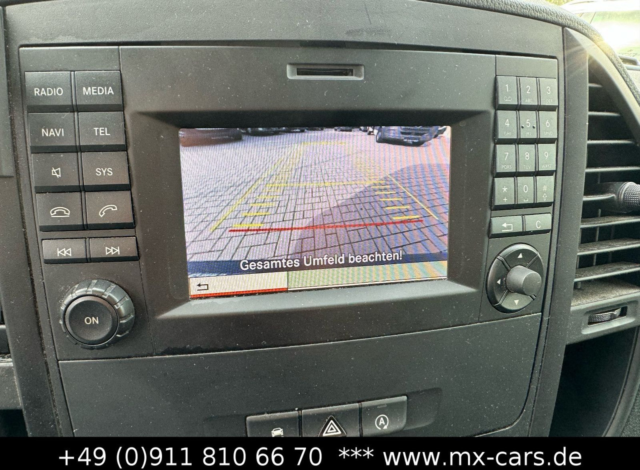 Mali kombi Mercedes-Benz Vito 116 CDi lang Klima 2 Schieb. Navi Regale: slika Mali kombi Mercedes-Benz Vito 116 CDi lang Klima 2 Schieb. Navi Regale