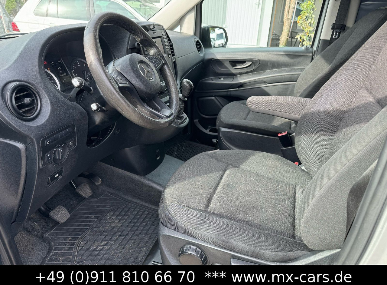 Mali kombi Mercedes-Benz Vito 116 CDi lang Klima 2 Schieb. Navi Regale: slika Mali kombi Mercedes-Benz Vito 116 CDi lang Klima 2 Schieb. Navi Regale