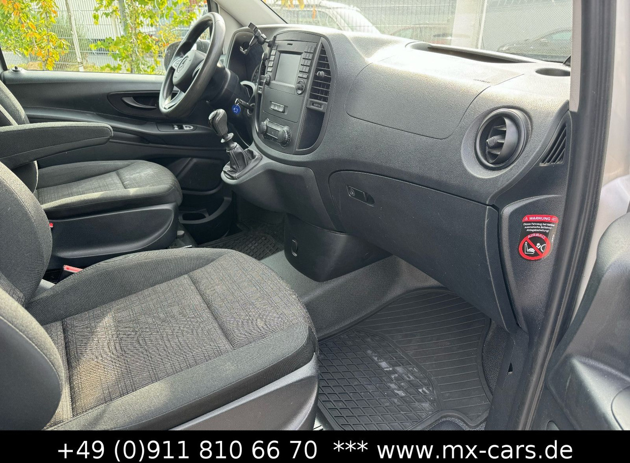 Mali kombi Mercedes-Benz Vito 116 CDi lang Klima 2 Schieb. Navi Regale: slika Mali kombi Mercedes-Benz Vito 116 CDi lang Klima 2 Schieb. Navi Regale