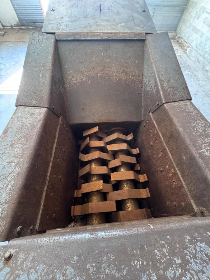 ARJES IMPACTOR 250 IMPACTOR 250 - Drobilica: slika ARJES IMPACTOR 250 IMPACTOR 250 - Drobilica ARJES IMPACTOR 250 IMPACTOR 250 - Drobilica: slika ARJES IMPACTOR 250 IMPACTOR 250 - Drobilica