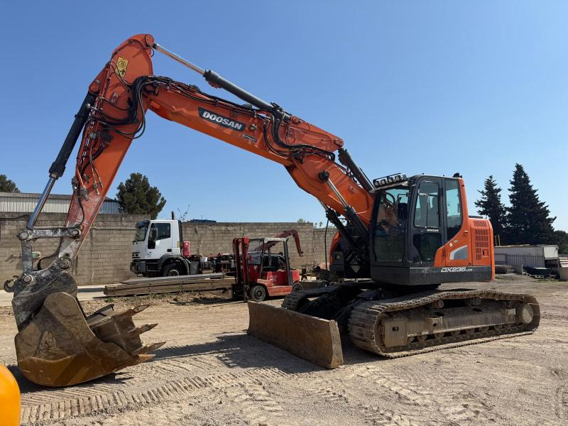 Doosan DX235LCR - Bager gusjeničar: slika Doosan DX235LCR - Bager gusjeničar Doosan DX235LCR - Bager gusjeničar: slika Doosan DX235LCR - Bager gusjeničar